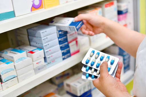 El Gobierno y los laboratorios anunciaron que los precios de los medicamentos se congelan hasta el 7 de enero de 2022