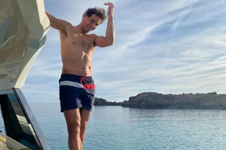 Nadal comparte las vacaciones con su familia en Japón